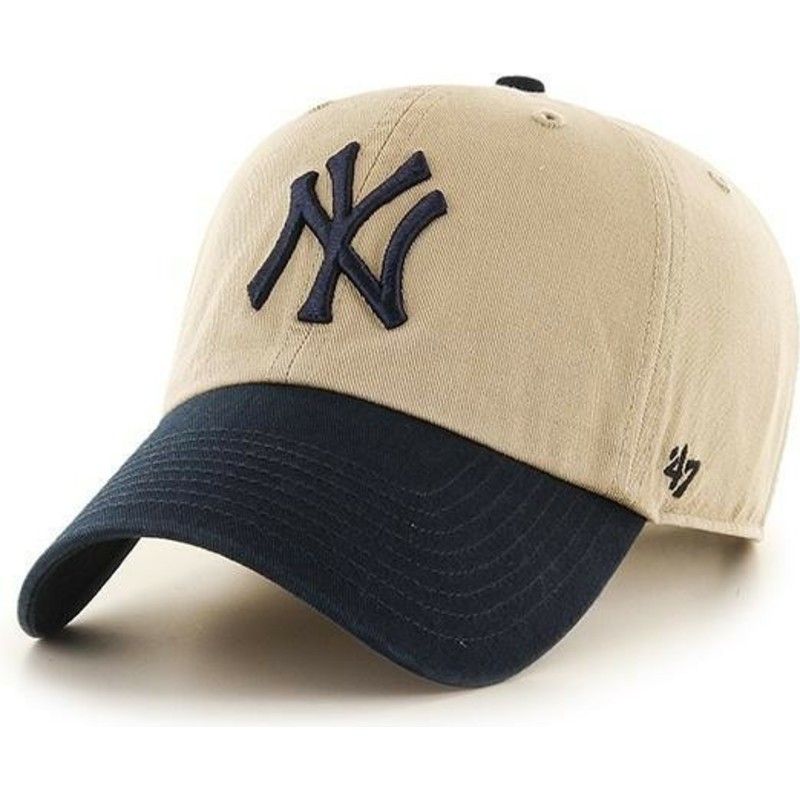 casquette-courbee-beige-avec-visiere-noire-new-york-yankees-mlb-clean-up-47-brand