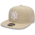 casquette-plate-rose-snapback-9fifty-lightweight-essential-new-york-yankees-mlb-new-era