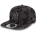casquette-plate-noire-snapback-avec-logo-grise-9fifty-night-time-reflective-new-york-yankees-mlb-new-era