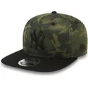 casquette-plate-camouflage-snapback-avec-logo-et-visiere-noir-9fifty-mesh-overlay-new-york-yankees-mlb-new-era