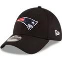 casquette-courbee-noire-ajustee-39thirty-base-new-england-patriots-nfl-new-era