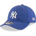 casquette-courbee-bleue-ajustable-9twenty-nylon-packable-new-york-yankees-mlb-new-era