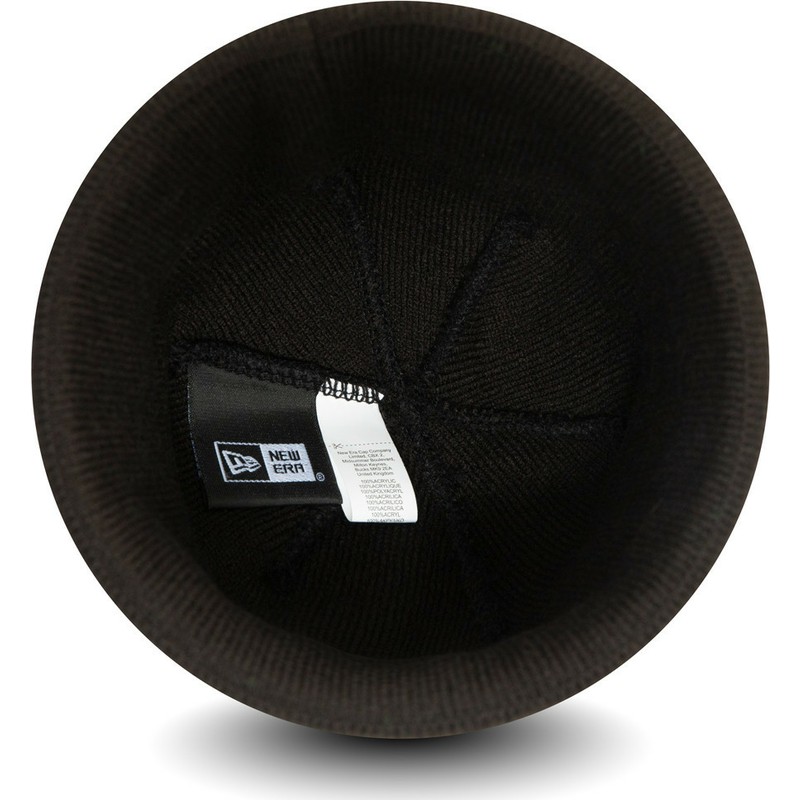 bonnet-noir-cuff-knit-pop-short-new-era