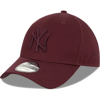 Casquette courbée grenat snapback avec logo grenat 9FORTY League Essential New York Yankees MLB New Era