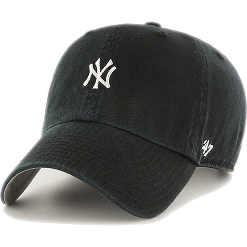 casquette-courbee-noire-ajustable-clean-up-base-runner-new-york-yankees-mlb-47-brand