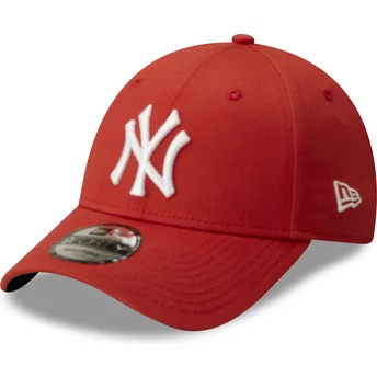 Casquette courbée rouge foncé ajustable 9FORTY League Essential New York Yankees MLB New Era