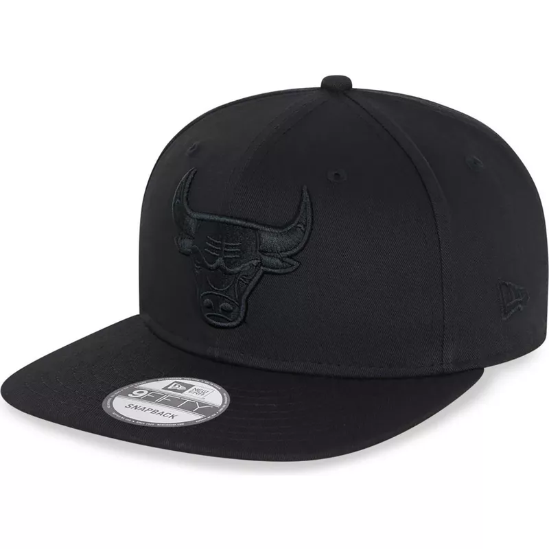 casquette-plate-noire-snapback-avec-logo-noir-9fifty-chicago-bulls-nba-new-era