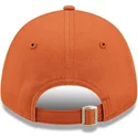 casquette-courbee-orange-ajustable-pour-enfant-avec-logo-beige-9forty-league-essential-new-york-yankees-mlb-new-era