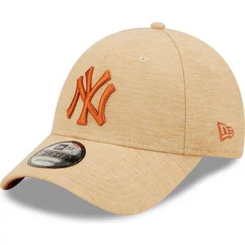 Casquette courbée marron ajustable avec logo marron 9FORTY Pull Essential New York Yankees MLB New Era