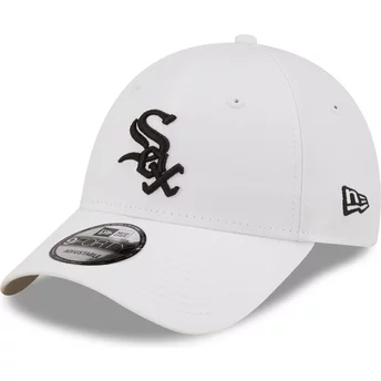 Casquette courbée blanche ajustable avec logo noir 9FORTY League Essential Chicago White Sox MLB New Era