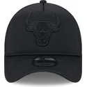 casquette-trucker-noire-avec-logo-noir-9forty-a-frame-all-day-trucker-chicago-bulls-nba-new-era