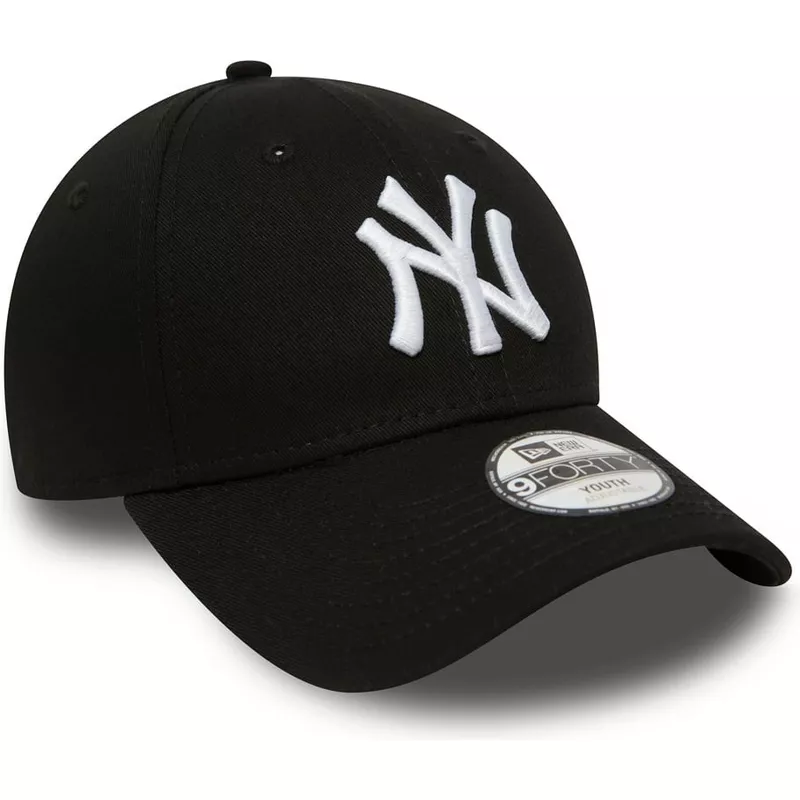 casquette-courbee-noire-ajustable-pour-enfant-9forty-essential-new-york-yankees-mlb-new-era