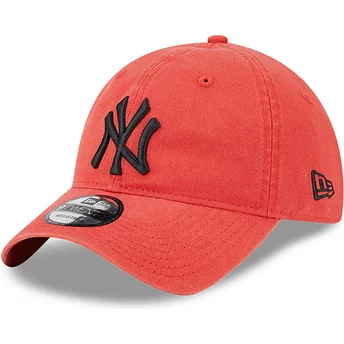 Casquette courbée rouge ajustable avec logo noir 9TWENTY League Essential New York Yankees MLB New Era