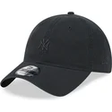 casquette-courbee-noire-ajustable-avec-logo-noir-9twenty-mini-logo-new-york-yankees-mlb-new-era