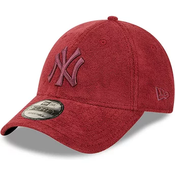 Casquette courbée rouge ajustable avec logo rouge 9FORTY Towelling New York Yankees MLB New Era