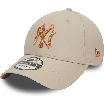 Casquette courbée beige ajustable 9FORTY Animal Infill New York Yankees MLB New Era