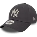 casquette-courbee-grise-ajustable-9forty-animal-infill-new-york-yankees-mlb-new-era
