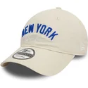 casquette-courbee-beige-ajustable-9twenty-wordmark-new-york-yankees-mlb-new-era