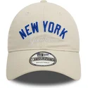 casquette-courbee-beige-ajustable-9twenty-wordmark-new-york-yankees-mlb-new-era