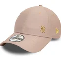 casquette-courbee-beige-ajustable-avec-logo-dore-9forty-flawless-new-york-yankees-mlb-new-era