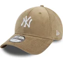 casquette-courbee-beige-ajustable-9forty-cord-new-york-yankees-mlb-new-era