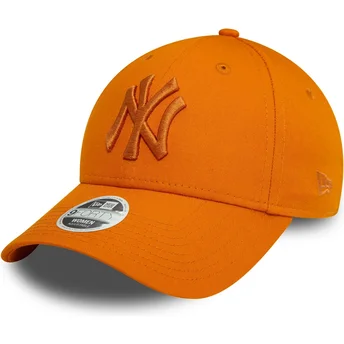 Casquette courbée orange ajustable pour femme avec logo orange 9FORTY League Essential New York Yankees MLB New Era