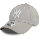 casquette-courbee-grise-ajustable-pour-femme-9forty-glitter-new-york-yankees-mlb-new-era