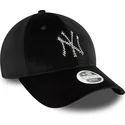 casquette-courbee-noire-ajustable-pour-femme-9forty-velour-diamante-new-york-yankees-mlb-new-era