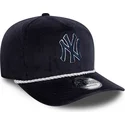 casquette-courbee-bleue-marine-snapback-golfer-cord-new-york-yankees-mlb-new-era