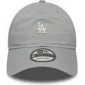 casquette-courbee-grise-ajustable-9twenty-mini-logo-washed-los-angeles-dodgers-mlb-new-era