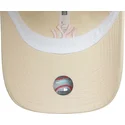 casquette-courbee-beige-ajustable-pour-femme-avec-logo-rose-9twenty-contrast-stitch-new-york-yankees-mlb-new-era