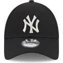 casquette-courbee-noire-ajustable-pour-femme-9forty-metallic-logo-new-york-yankees-mlb-new-era
