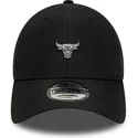 casquette-courbee-noire-ajustable-9forty-pin-chicago-bulls-nba-new-era