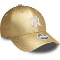casquette-courbee-doree-ajustable-pour-femme-9forty-metallic-new-york-yankees-mlb-new-era