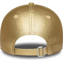 casquette-courbee-doree-ajustable-pour-femme-9forty-metallic-new-york-yankees-mlb-new-era