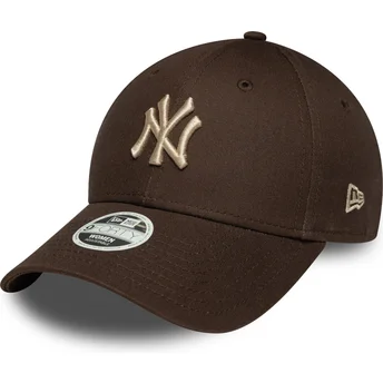Casquette courbée marron ajustable pour femme avec logo beige 9FORTY League Essential New York Yankees MLB New Era