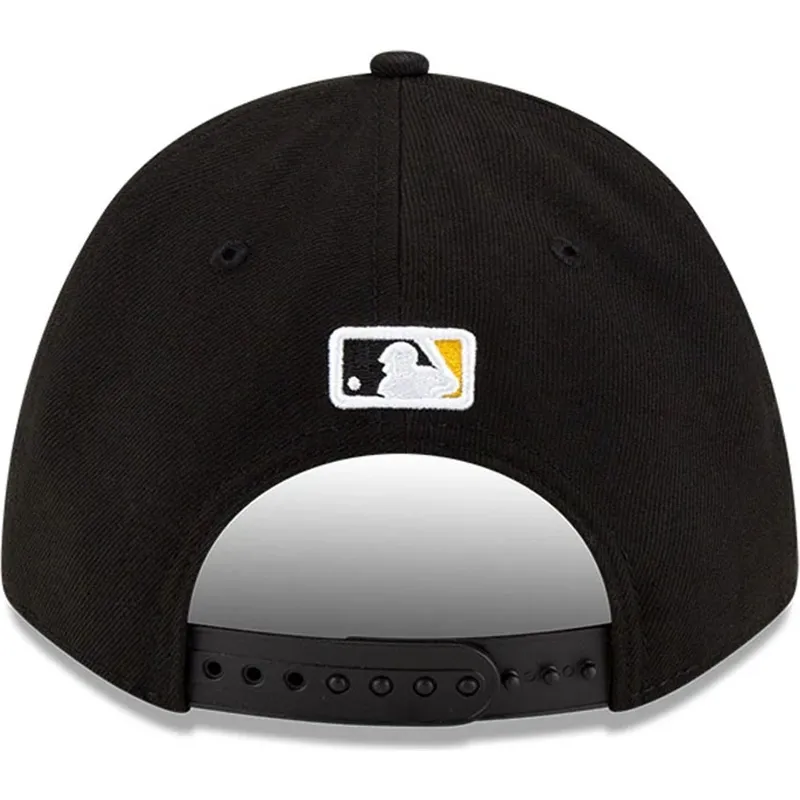 casquette-courbee-noire-snapback-9forty-m-crown-player-replica-pittsburgh-pirates-mlb-new-era