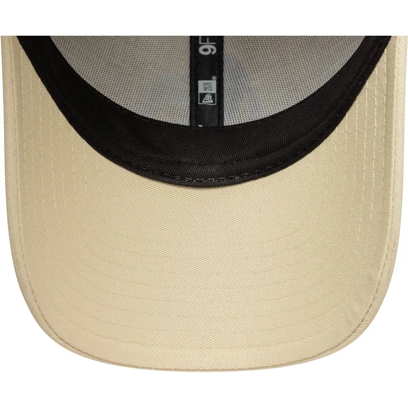 casquette-courbee-beige-ajustable-9forty-essential-vespa-piaggio-new-era