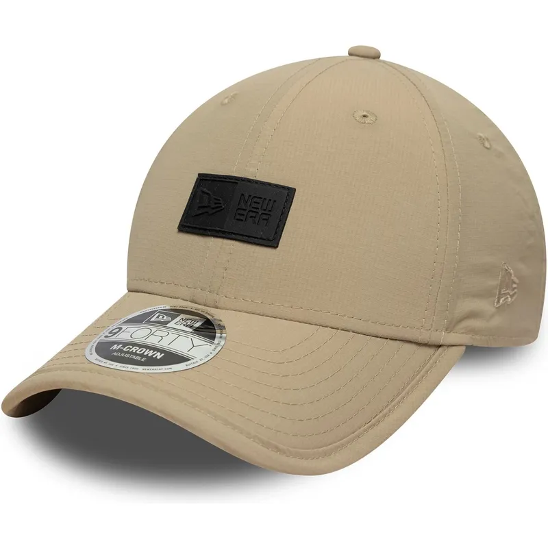 casquette-courbee-beige-ajustable-9forty-m-crown-sport-new-era