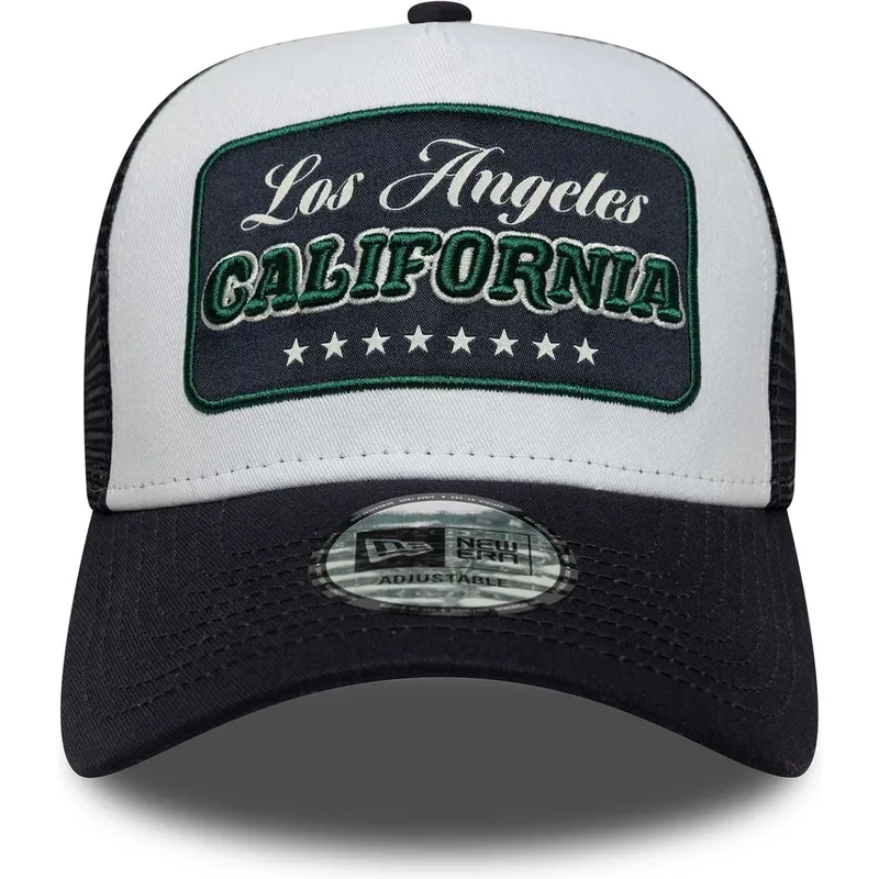 casquette-trucker-blanche-et-bleue-marine-a-frame-location-los-angeles-villes-et-plages-california-new-era