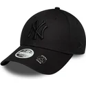 casquette-courbee-noire-ajustable-avec-logo-noir-pour-femme-9forty-bow-back-new-york-yankees-mlb-new-era