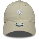 casquette-courbee-beige-ajustable-pour-femme-9twenty-washed-mini-new-york-yankees-mlb-new-era