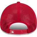 casquette-trucker-rouge-avec-logo-rouge-9forty-apex-batting-practice-new-york-yankees-mlb-new-era