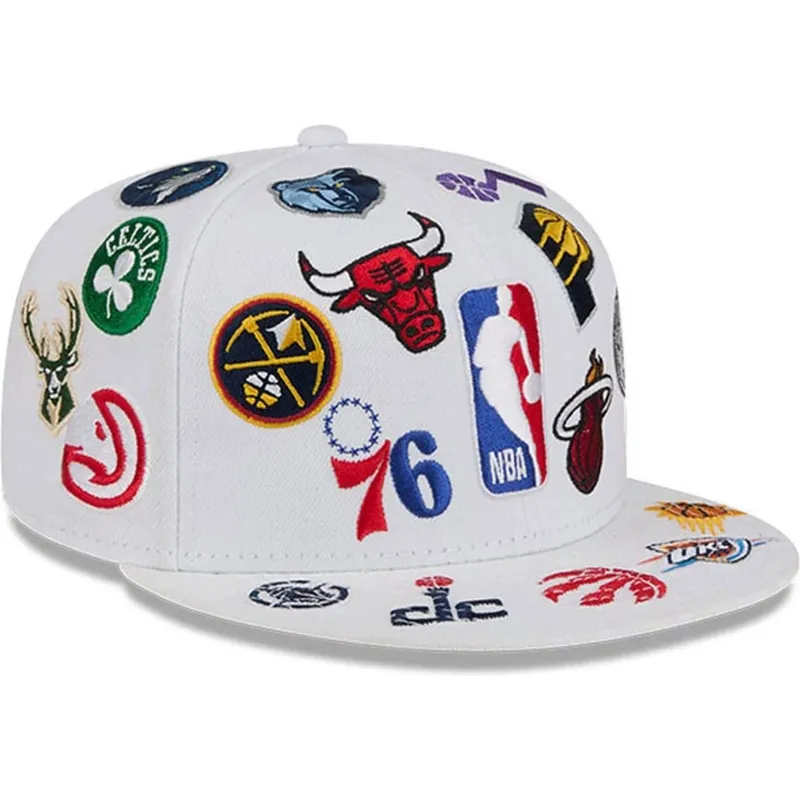 casquette-plate-blanche-ajustee-59fifty-all-over-nba-new-era