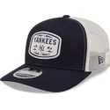 casquette-trucker-bleue-marine-9seventy-stretch-snap-patch-new-york-yankees-mlb-new-era