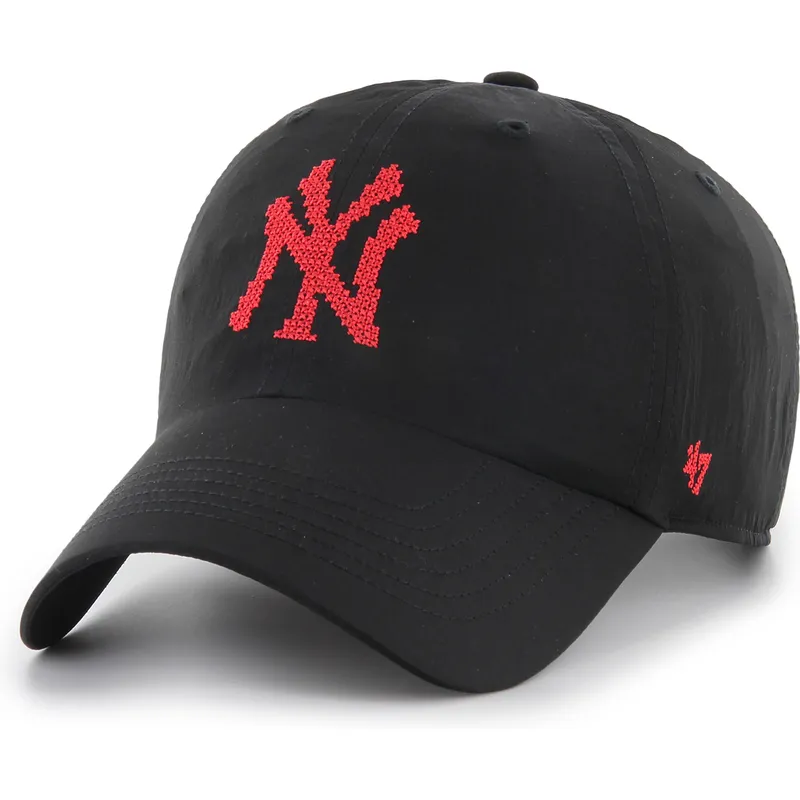 casquette-courbee-noire-ajustable-clean-up-eight-bit-hero-new-york-yankees-mlb-47-brand