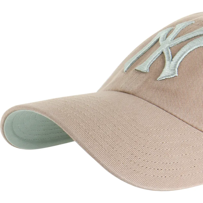 casquette-courbee-marron-ajustable-clean-up-ballpark-new-york-yankees-mlb-47-brand