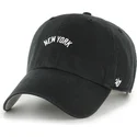 casquette-courbee-noire-ajustable-clean-up-base-runner-script-new-york-yankees-mlb-47-brand