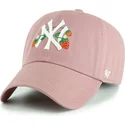 casquette-courbee-rose-ajustable-clean-up-icon-alt-strawberry-new-york-yankees-mlb-47-brand
