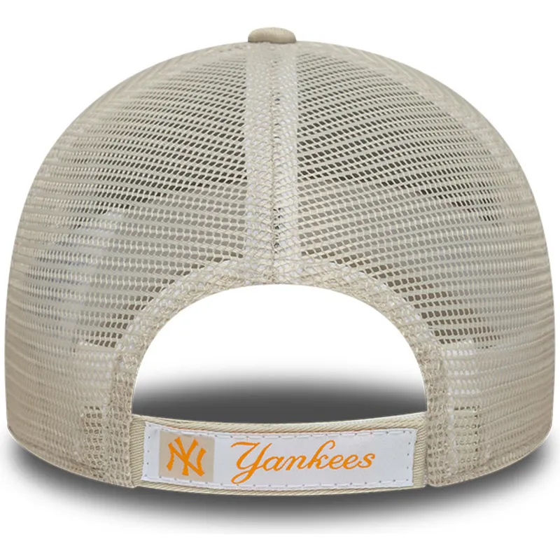 casquette-trucker-beige-ajustable-avec-logo-orange-pour-enfant-9forty-homefield-new-york-yankees-mlb-new-era